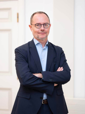 Xavier Debrun